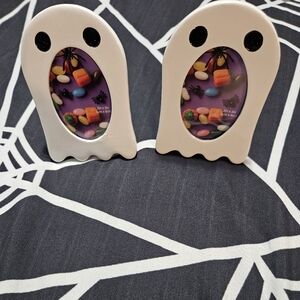 Ghost Picture Frames